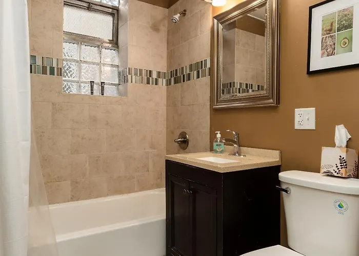 Wicker Park 2br Modern Dv3